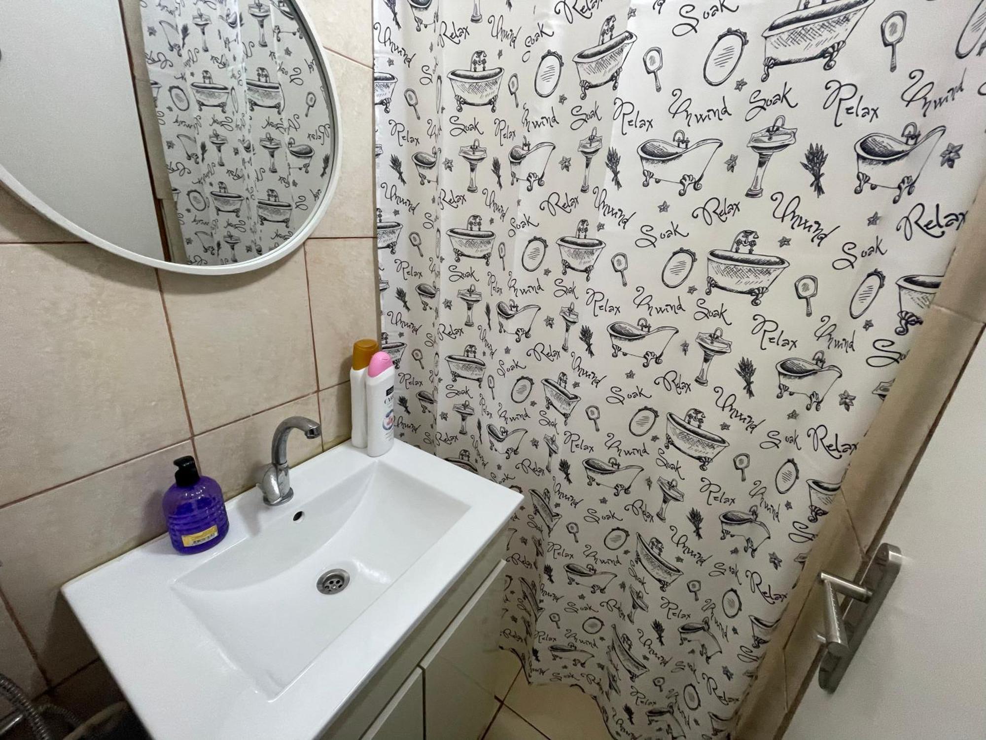 Godson Guest House Down Town Haifa Bagian luar foto